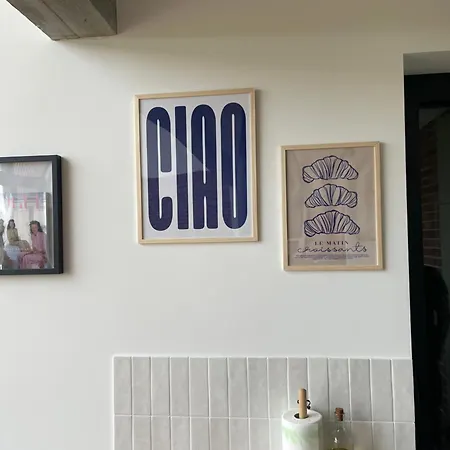 Rumiane Pola - Stodola Na Mazurach Z Widokiem Na Jezioro Brajniki