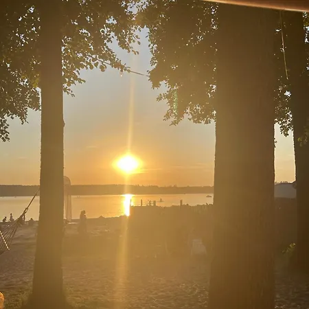 Rumiane Pola - Stodola Na Mazurach Z Widokiem Na Jezioro Apartment