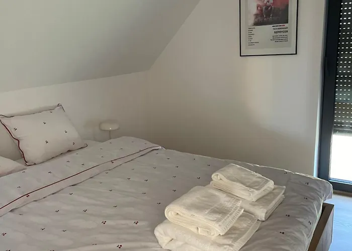 Апартаменты Rumiane Pola - Stodola Na Mazurach Z Widokiem Na Jezioro *